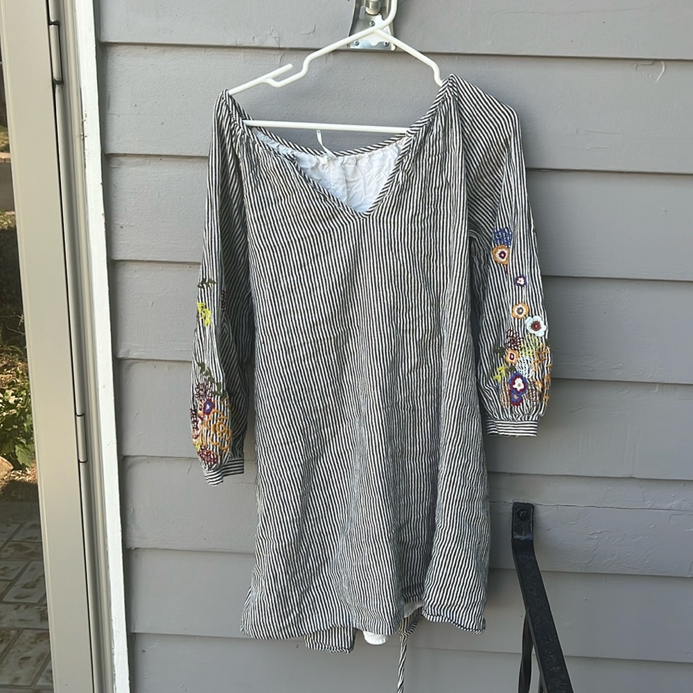 Feather bone anthro dress